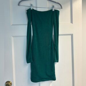 Elegant Green Off-Shoulder Dress